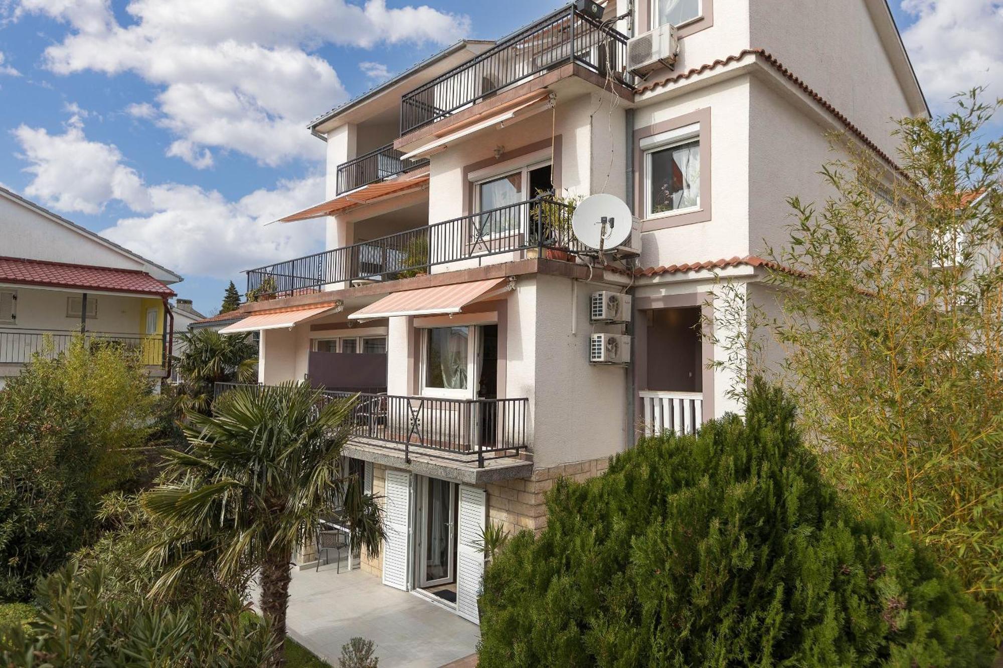 Apartments Karmen 1 Crikvenica Esterno foto