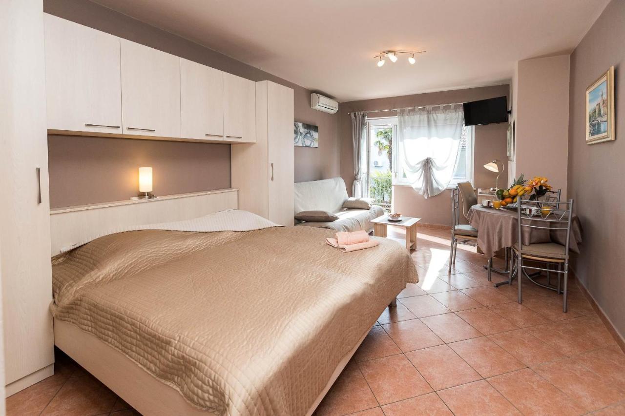 Apartments Karmen 1 Crikvenica Esterno foto